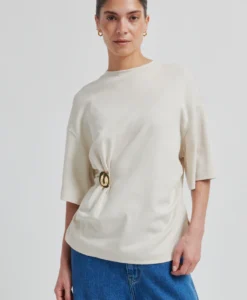 Enora Brooch Tee - Soft Beige