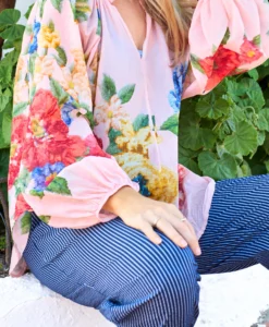 Alternative view of BCNorma Blouse - Rose