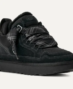 Alternative view of W Lowmel - Black