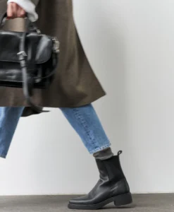 Alternative view of CPH301 - Leather Black